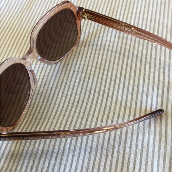 COACH sunglasses - Picture 4 of 13